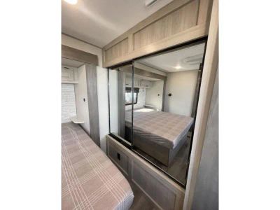 2026 Coachmen RV Catalina Legacy Edition - Photo 42