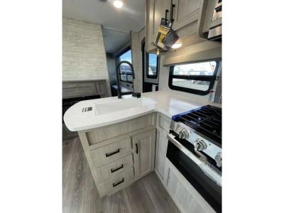 2026 Coachmen RV Catalina Legacy Edition - Photo 34