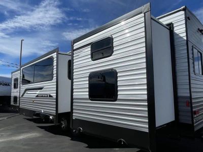 2026 Coachmen RV Catalina Legacy Edition - Photo 14