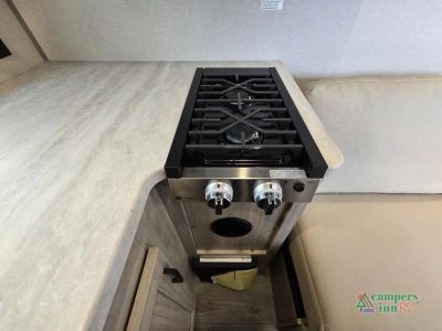 2025 Coachmen RV Catalina Summit Series 7 — photo 22 view