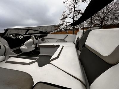 2014 Scarab 215 - Photo 12