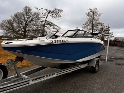 2014 Scarab 215 - Photo 1