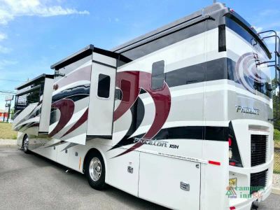 2022 Tiffin Motorhomes Phaeton — engine compartment view