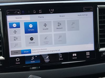 2024 Chrysler Pacifica — photo 19 view