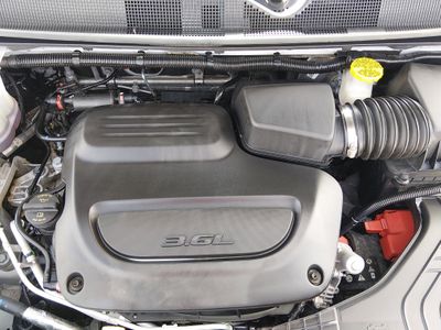 2024 Chrysler Pacifica — photo 10 view