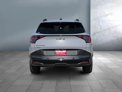 2026 Kia Sportage Hybrid — detail view