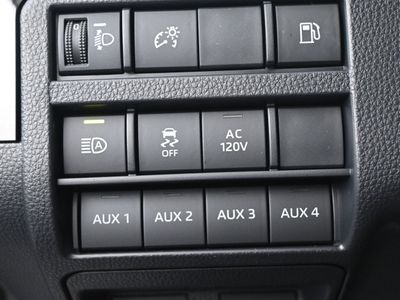 2025 Toyota 4Runner i-FORCE MAX TRD Off-Road i-FORCE MAX SUV - Photo 13