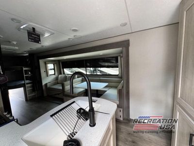 2026 Coachmen Catalina Legacy Edition - Photo 10