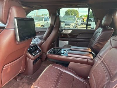 2020 Lincoln Navigator — photo 31 view