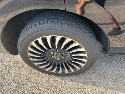 2020 Lincoln Navigator — photo 23 view