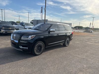 2020 Lincoln Navigator — engine compartment view