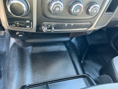 2022 Ram 1500 Classic - Photo 12