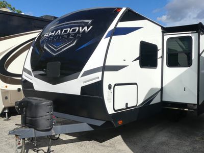 2022 Cruiser RV Shadow Cruiser - Photo 2