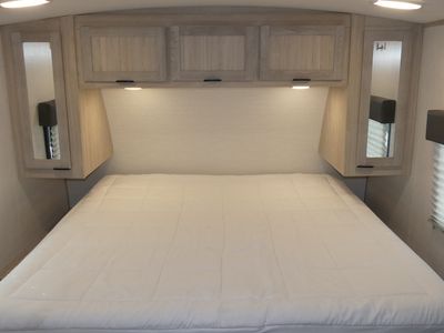 2022 Cruiser RV Shadow Cruiser - Photo 8