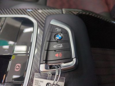 2024 BMW M3 - Photo 30