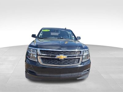 2016 Chevrolet Suburban - Photo 4