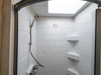 2027 Thor Motor Coach CHATEAU — photo 16 view