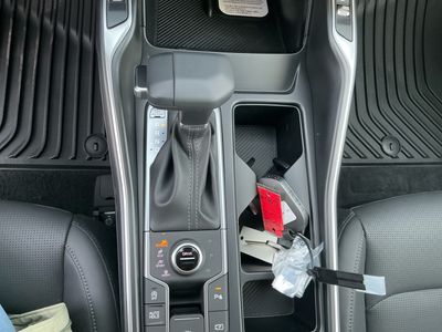 2026 Kia Sorento — photo 13 view