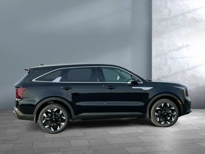2026 Kia Sorento — photo 7 view