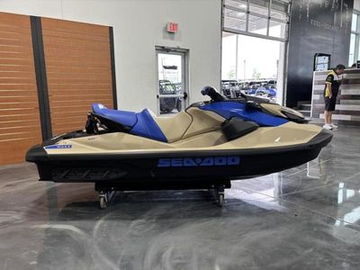 2025 Sea-Doo Wake 170 BRP Premium Audio, iDF, iBR - Photo 5