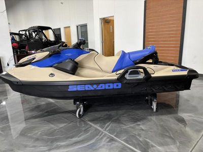 2025 Sea-Doo Wake 170 BRP Premium Audio, iDF, iBR - Photo 6
