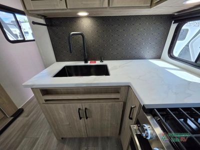 2026 Grand Design Imagine XLS — photo 40 view