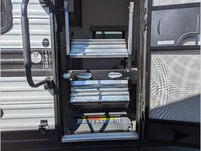 2026 Grand Design Transcend One - Photo 11