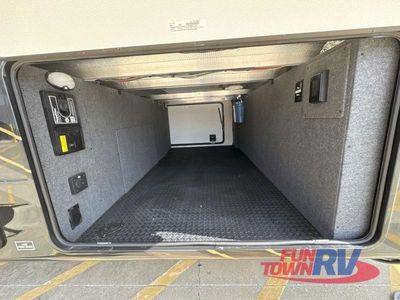 2026 Jayco Pinnacle - Photo 8