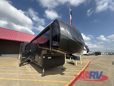 2026 Jayco Pinnacle - Photo 2