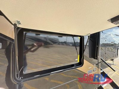 2026 Jayco Pinnacle - Photo 9