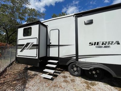2022 Forest River Sierra - Photo 5