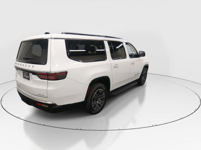 2024 Jeep Wagoneer L — photo 7 view