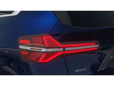 2026 BMW X3 30 xDrive — photo 8 view