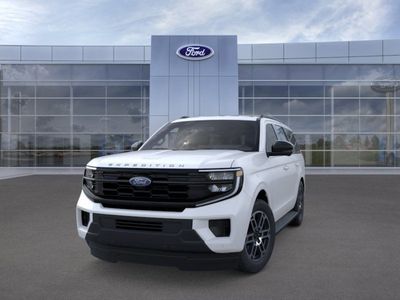 2026 Ford Expedition — side profile view