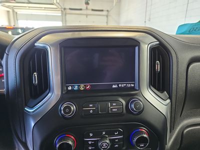 2020 Chevrolet Silverado 1500 — photo 11 view