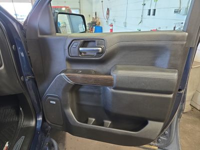 2020 Chevrolet Silverado 1500 — photo 21 view