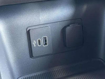 2026 Ford Explorer — photo 11 view