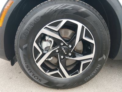 2025 Kia Sportage — photo 10 view