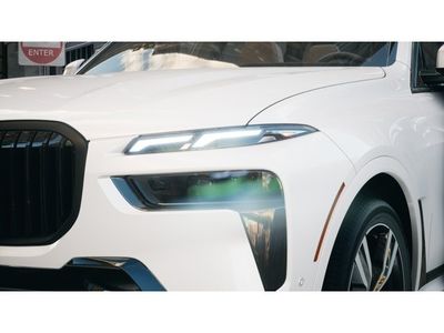 2026 BMW X7 xDrive40i - Photo 6