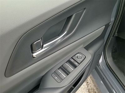 2026 Toyota Prius - Photo 11