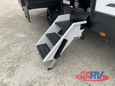 2025 Keystone RV Outback - Photo 11
