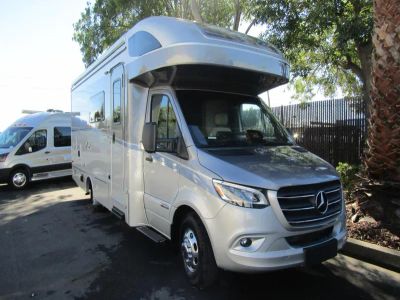 2026 Winnebago VIEW - Photo 1
