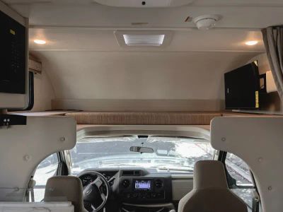 2027 Thor Motor Coach CHATEAU — interior view