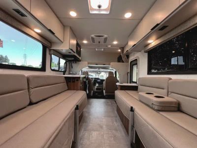 2027 Thor Motor Coach CHATEAU — rear three-quarter view