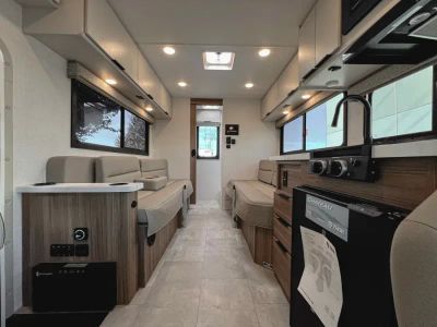 2027 Thor Motor Coach CHATEAU — photo 7 view