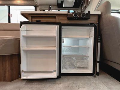 2027 Thor Motor Coach CHATEAU — photo 10 view