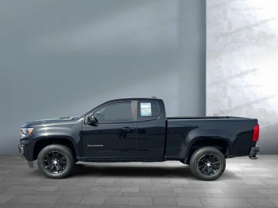 2021 Chevrolet Colorado — rear three-quarter view