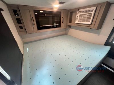 2023 Dutchmen RV Coleman Rubicon 1200 Series - Photo 9
