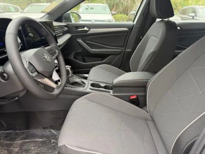 2026 Volkswagen Jetta — photo 13 view