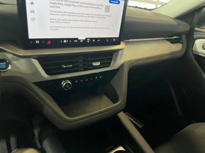 2026 Ford Explorer — photo 14 view